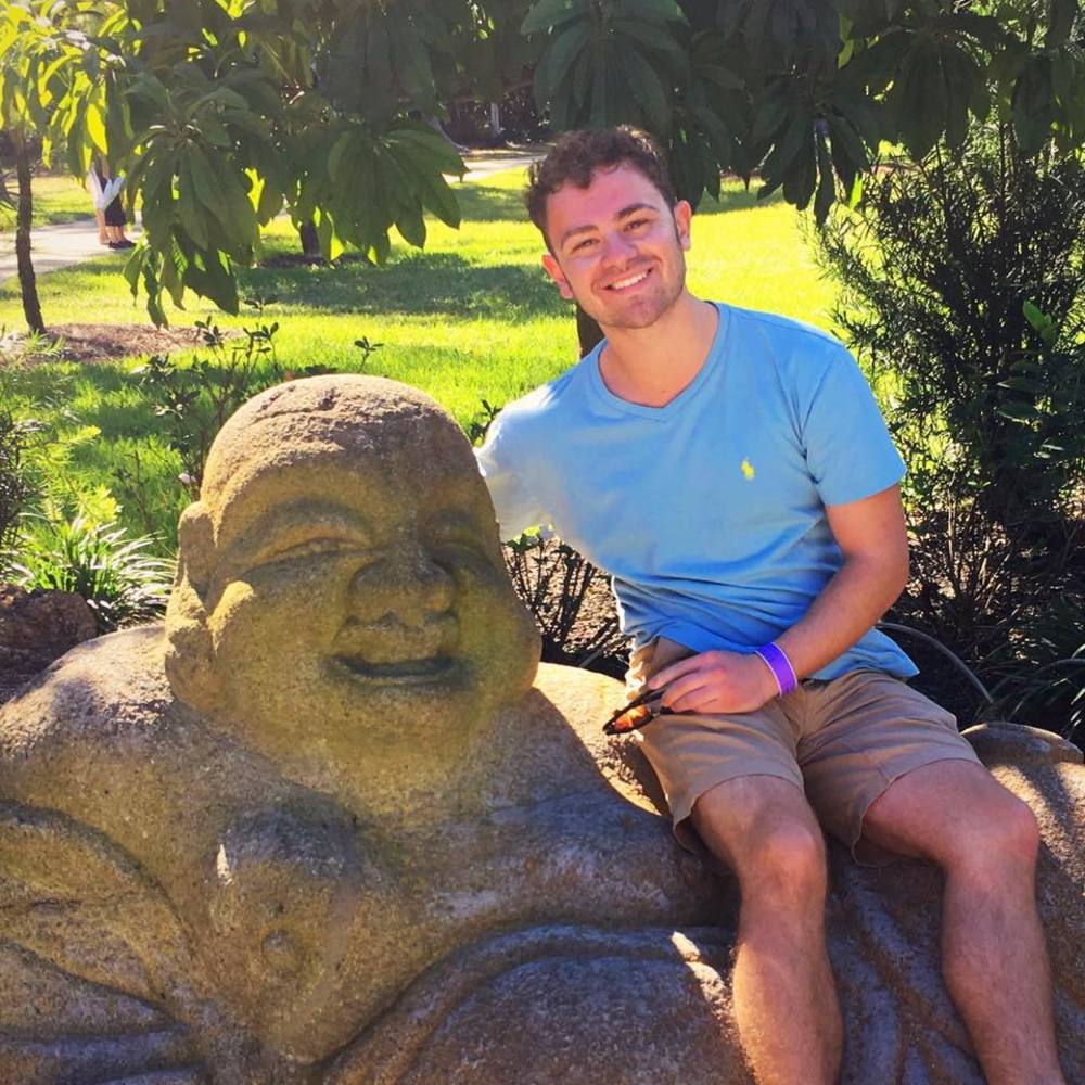 Meet your Posher, Shain